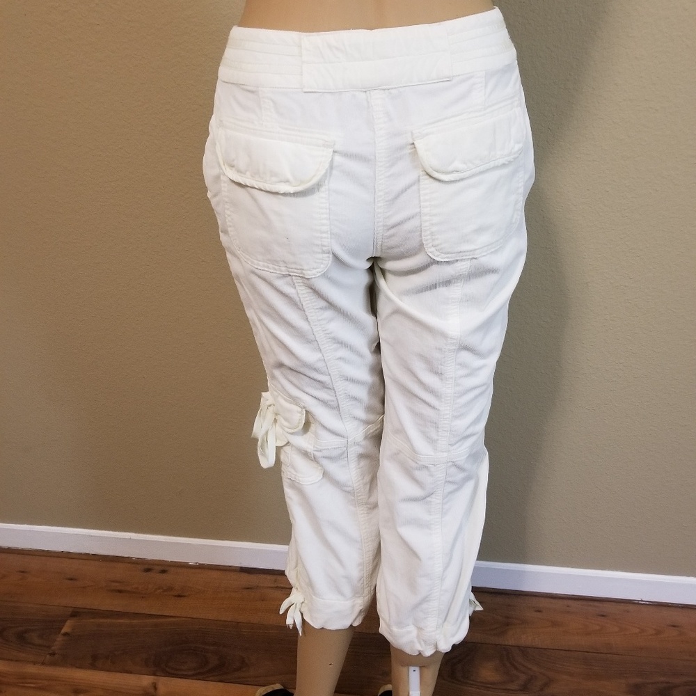 WHBM Ivory Capris Pants